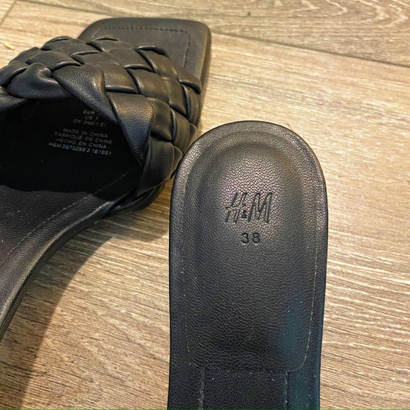 H&M black braided heel sandals - Picture 7 of 7